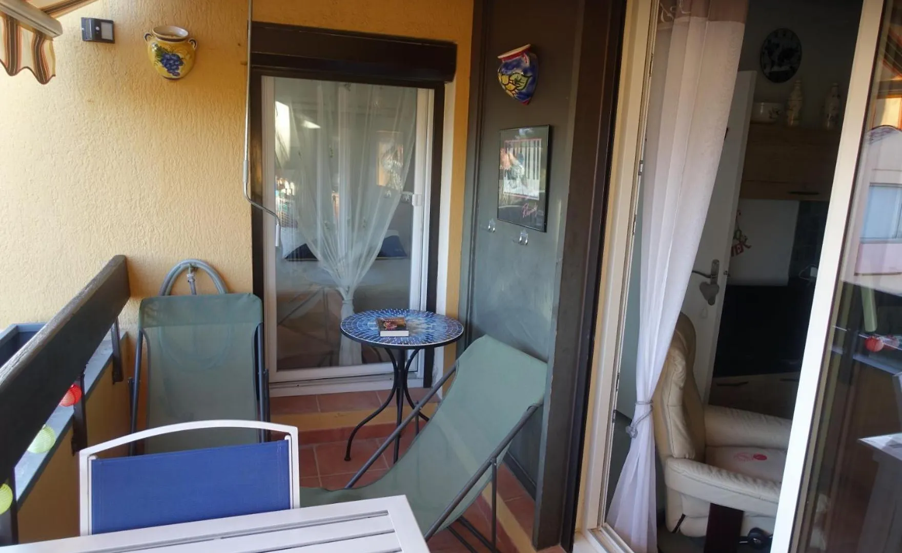 Apartment Les Jardins De Bandol, Piscine Privee, Belle Vue Mer