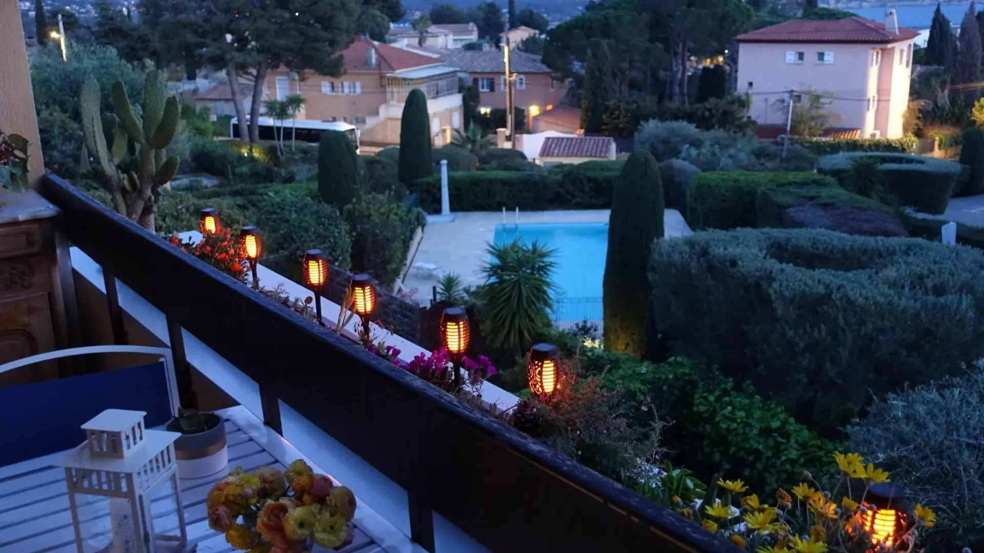 Apartment Les Jardins De Bandol, Piscine Privee, Belle Vue Mer
